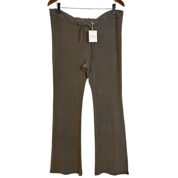 Majestic Filatures NWT 
French Terry Drawstring Waist Wide Leg Pants  Sz 4 - Picture 2 of 6